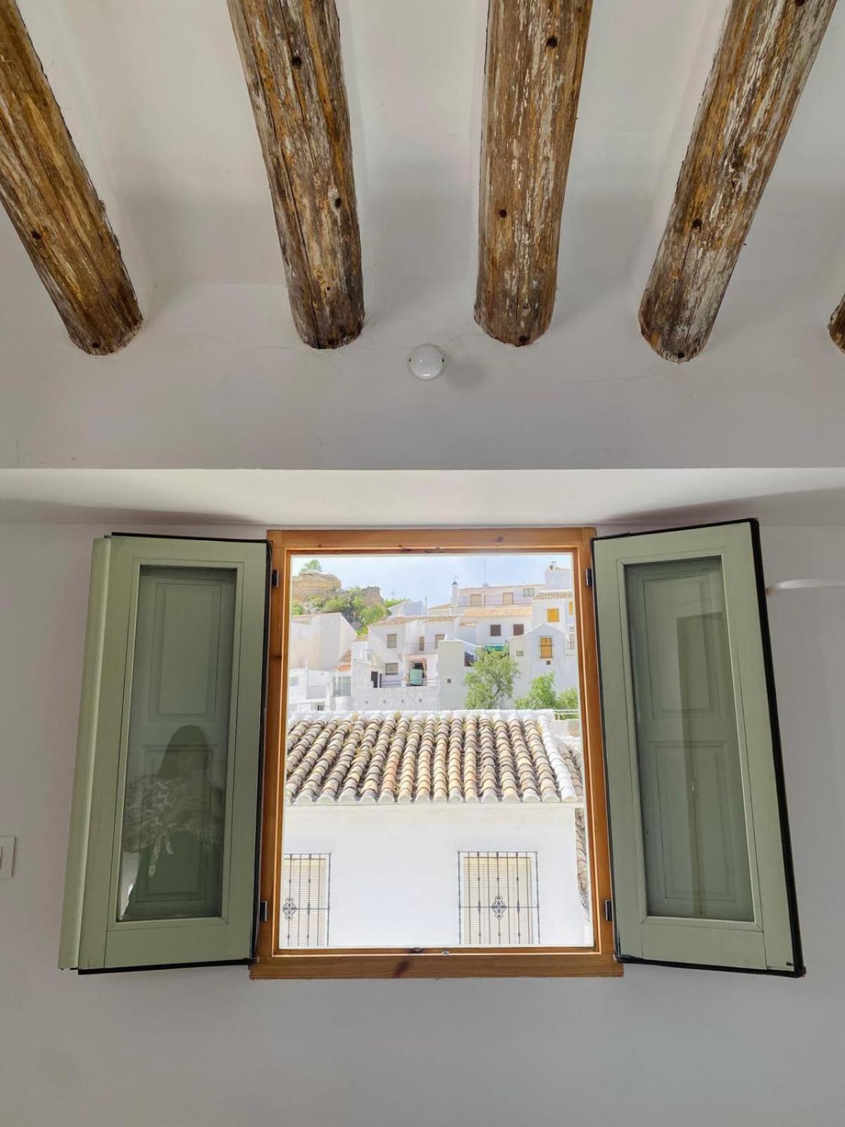 Minicasita Tipica Villa Zuheros Buitenkant foto